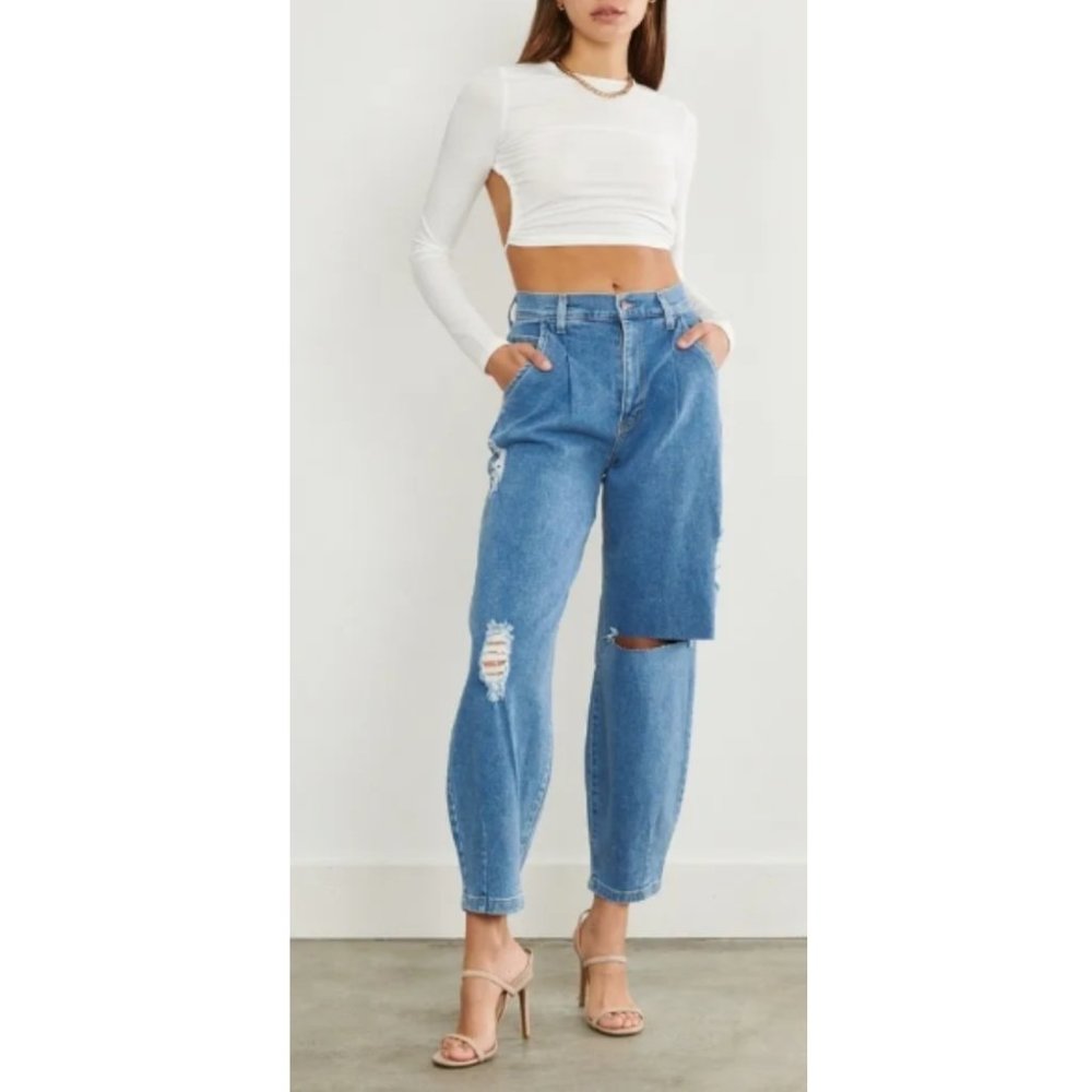NWT Blue Medium Wash Slouchy High Waist Jeans